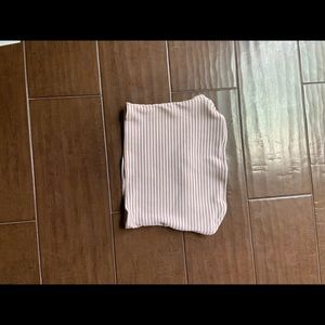 I’m selling a tube top.